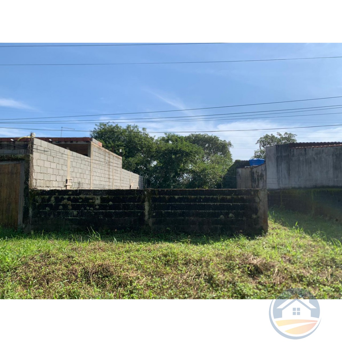 Terreno no bairro Estância Leão Novaes, Lado Linha