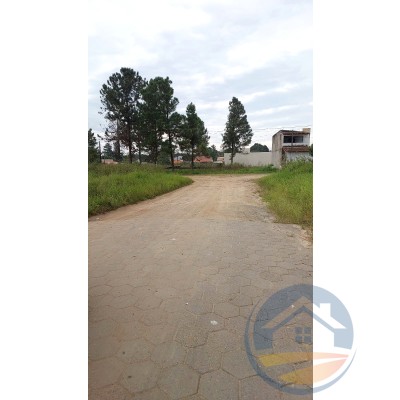 Terreno no bairro Flora Rica II, Lado Linha